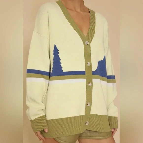 New nwt miss sparkling landscape mountain cardigan sweater M L ADORABLE - Picture 2 of 3